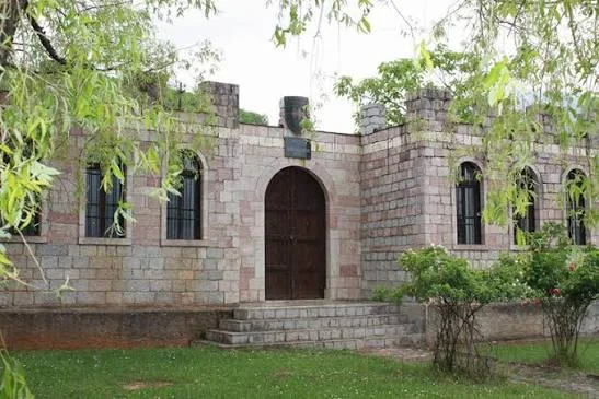 Muzeu i Kastriotëve